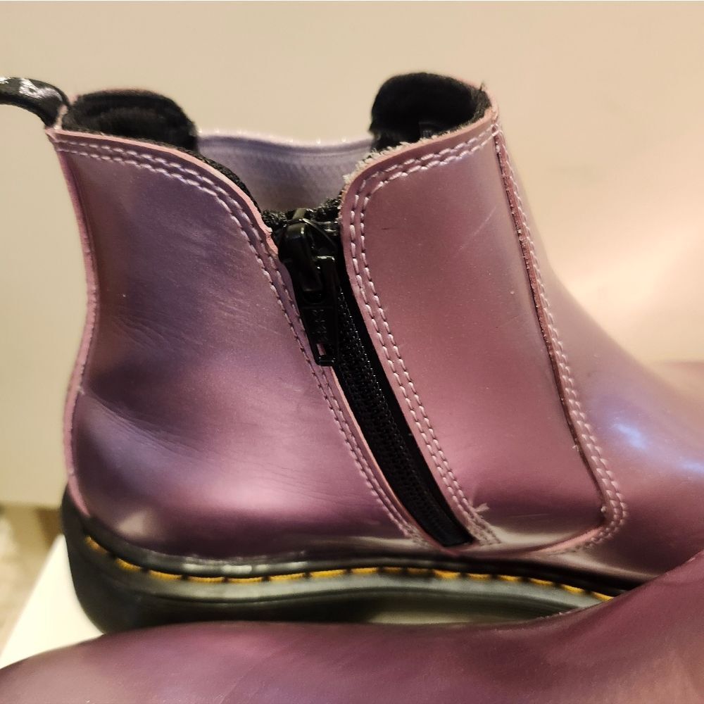 Dr. Martens 2976Y Metallic Pink Leather Glitter Gore Chelsea Boots Womens 7/38 - Picture 3 of 9